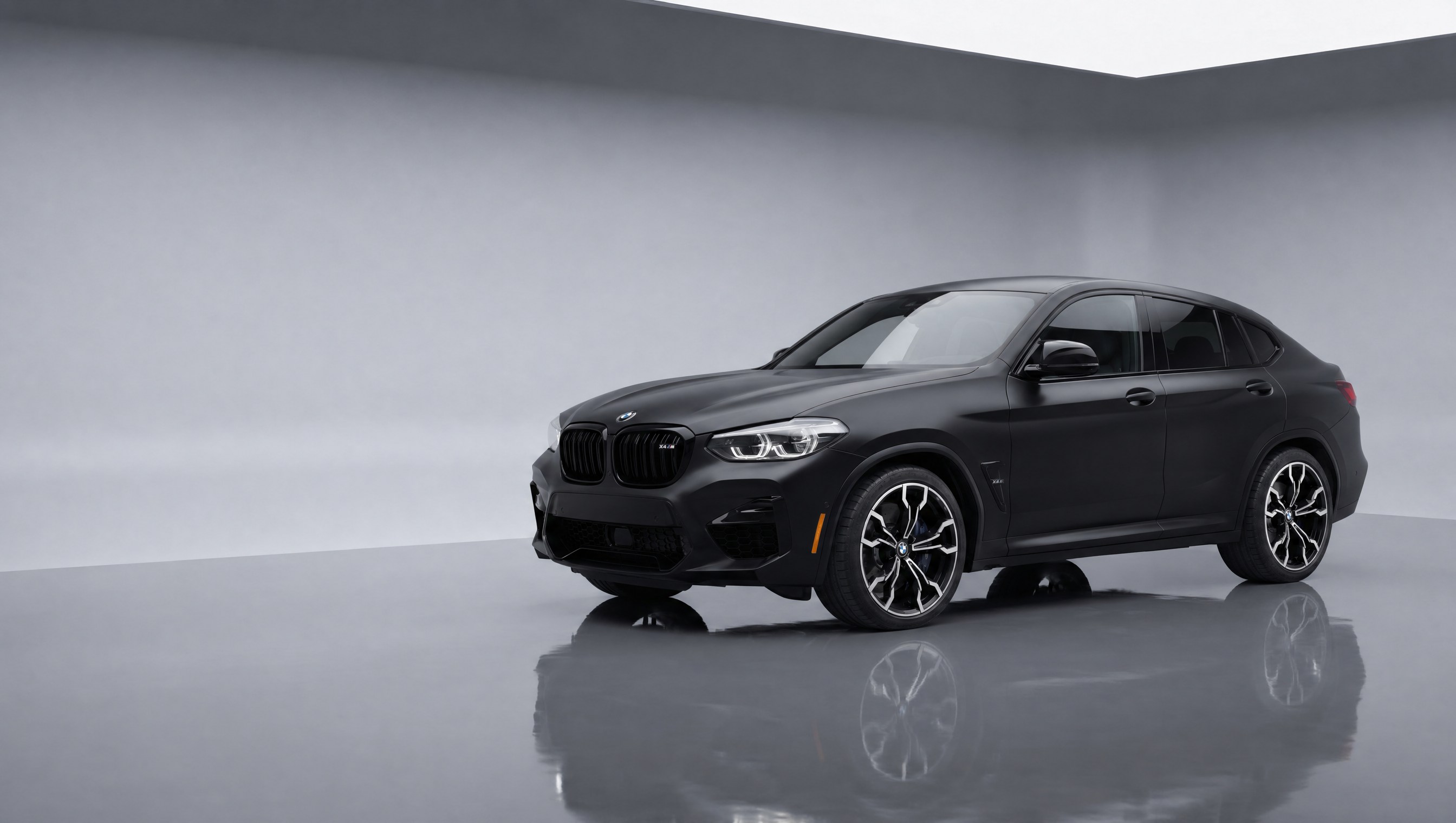 BMW X4 M Competition, front three-quarter view
